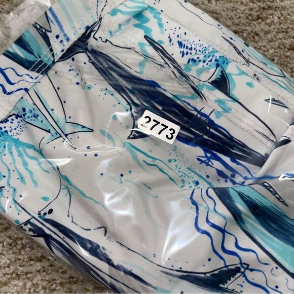 🏷️ 5 for $25 - GYMBOREE Shark Shorts - Picture 7 of 7